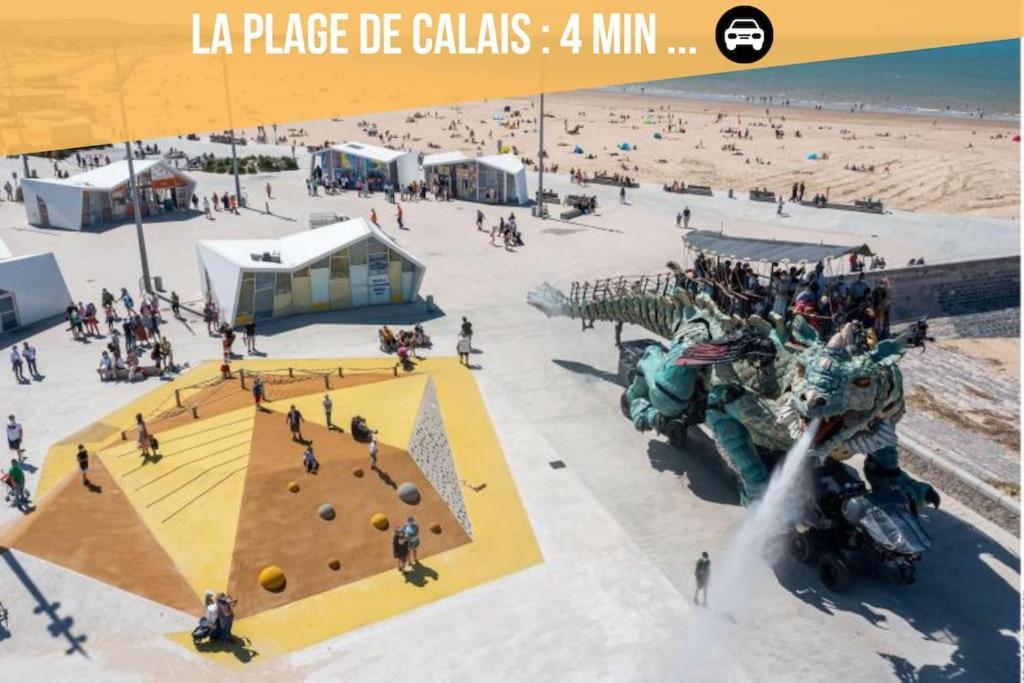 Le Clemenceau Appart-calais Nord-balcon-plage Apartment *